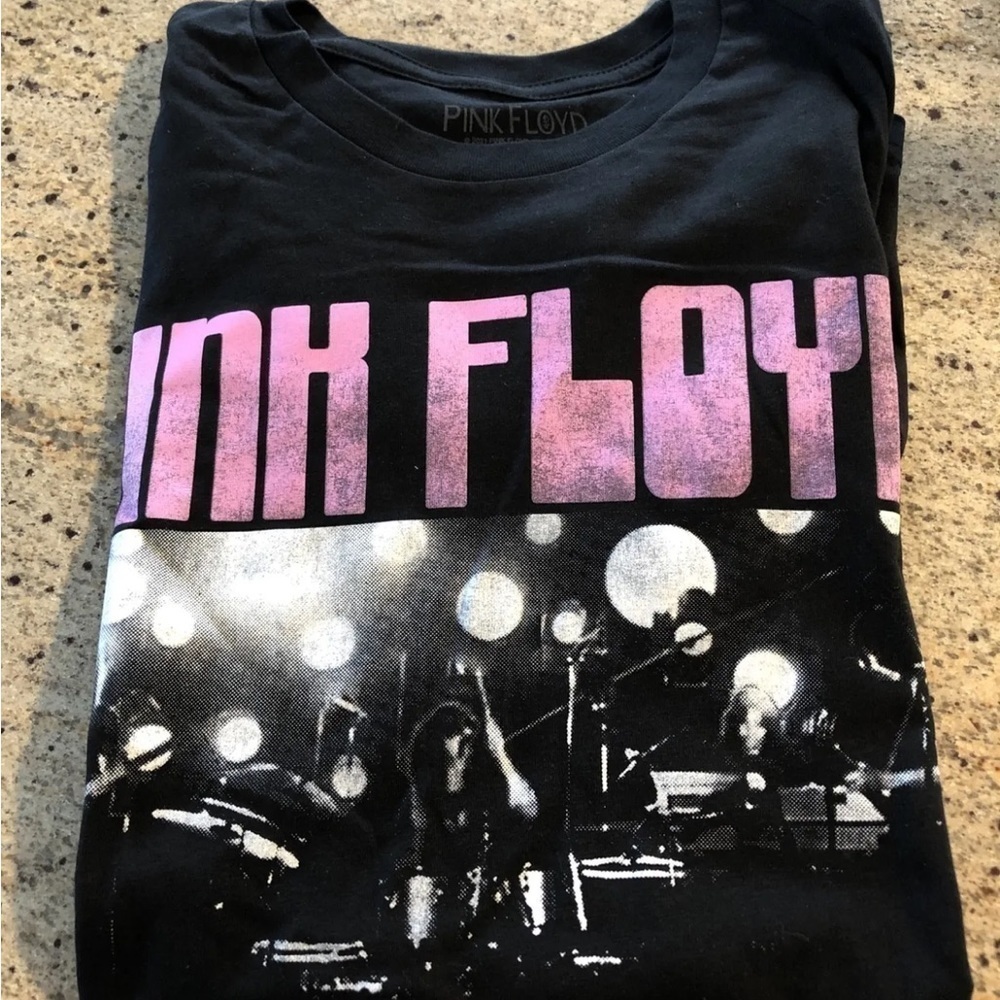 Pink Floyd New York City
Wooster Hall July 4th T-Shirt
Mens L Short Sleeve Black - Picture 3 of 4